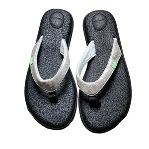 Sanuk Women's Black Sandals